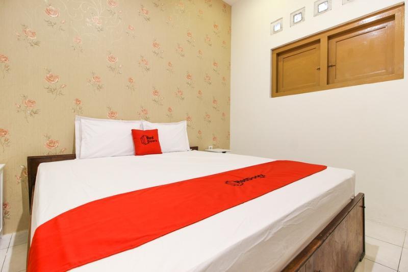Reddoorz Near Rs Sarjito Yogyakarta Hotel Luaran gambar
